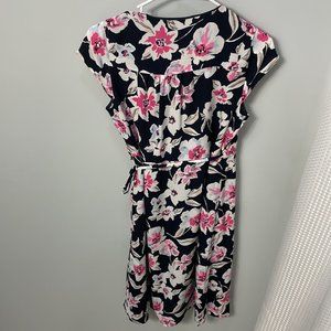 Banana Republic 6P wrap dress